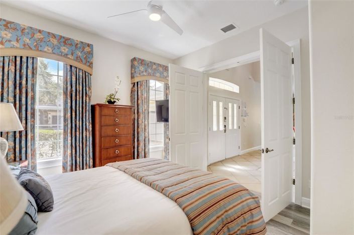 Image No.47-5 Bed Property for sale