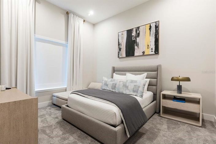 Image No.21-10 Bed Property for sale