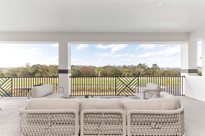 Image No.44-10 Bed Property for sale