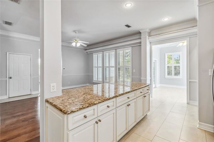 Image No.21-5 Bed Property for sale