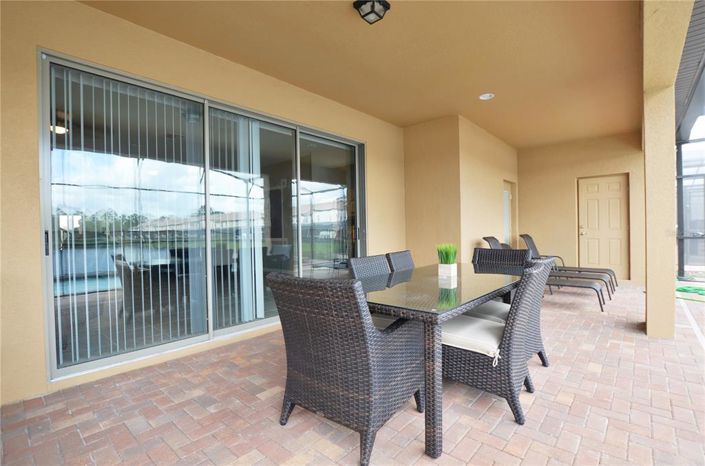 Image No.9-Propriété de 8 chambres à vendre à Kissimmee