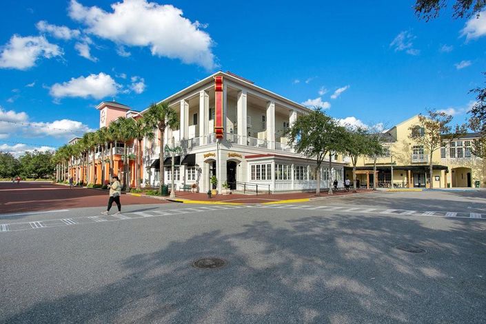 Image No.44-5 Bed Property for sale