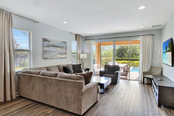 Image No.14-Propriété de 10 chambres à vendre à Kissimmee