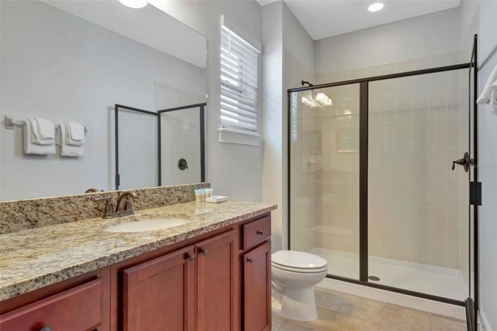 Image No.15-11 Bed Property for sale