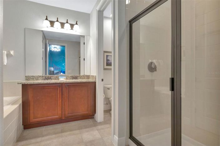 Image No.7-11 Bed Property for sale