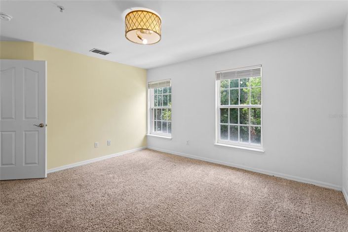 Image No.16-4 Bed Townhouse for sale