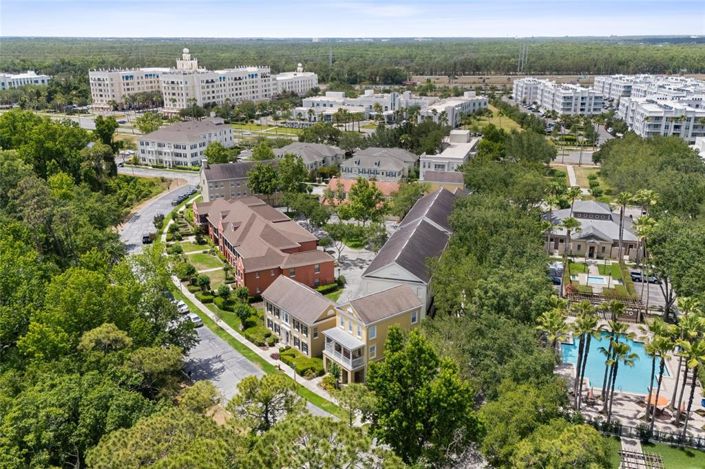 Image No.39-4 Bed Townhouse for sale