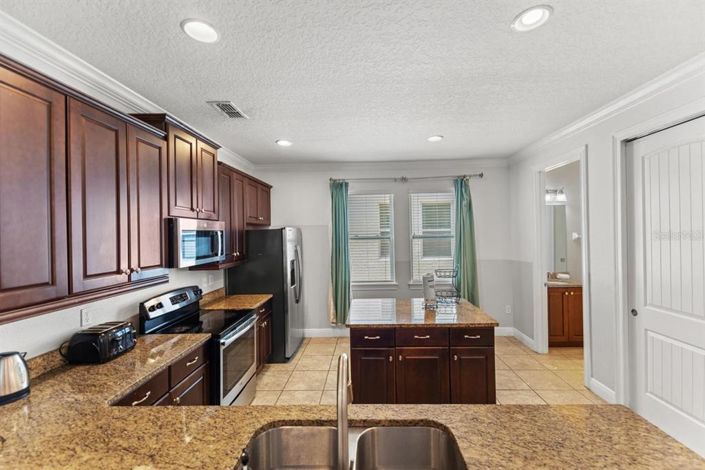 Image No.9-Propriété de 6 chambres à vendre à Kissimmee