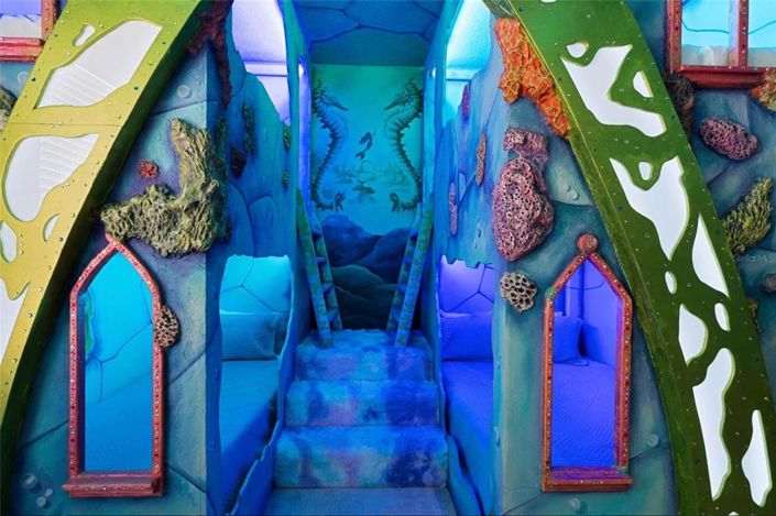 Image No.28-5 Bed Property for sale