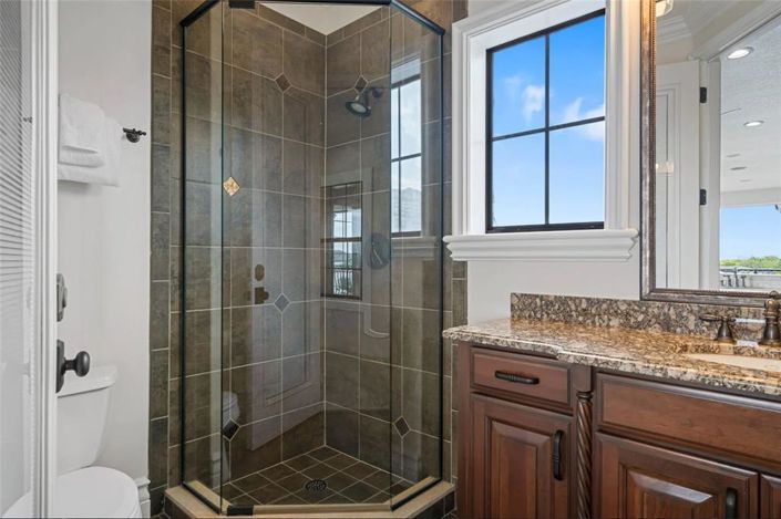 Image No.57-5 Bed Property for sale