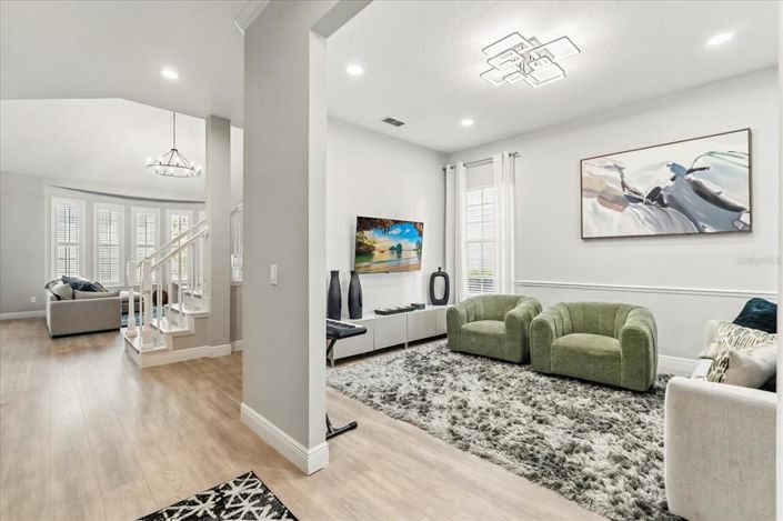 Image No.10-4 Bed Property for sale