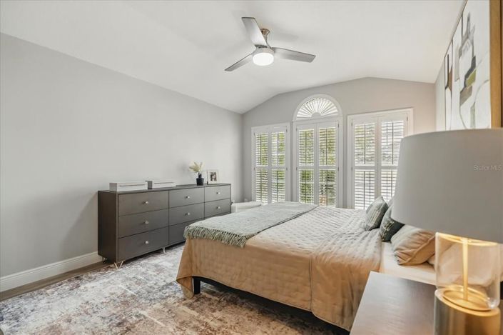 Image No.26-4 Bed Property for sale