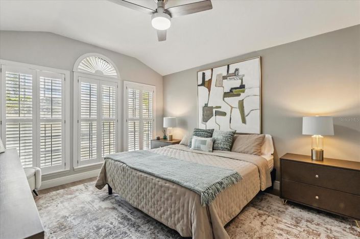 Image No.27-4 Bed Property for sale