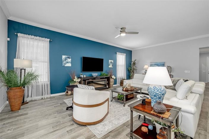 Image No.28-2 Bed Property for sale