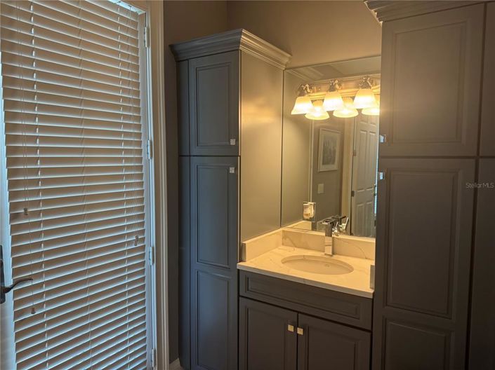 Image No.29-6 Bed Property for sale