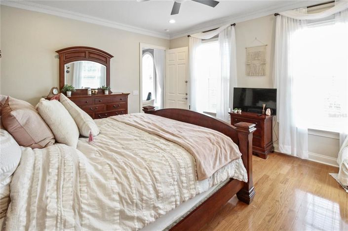 Image No.38-6 Bed Property for sale