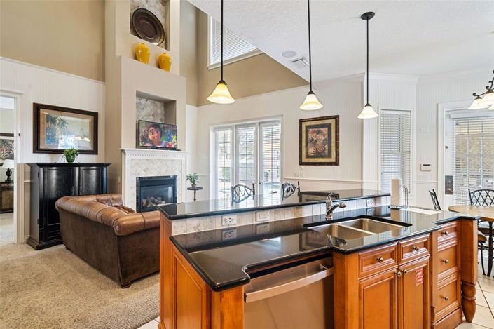 Image No.14-4 Bed Property for sale