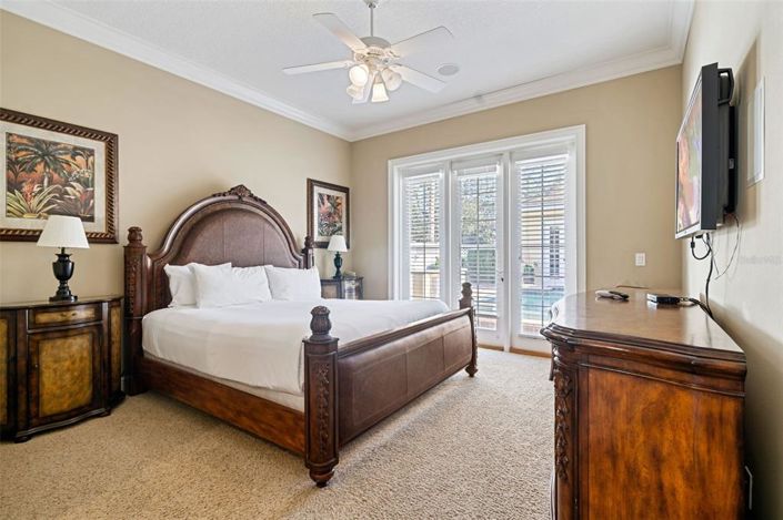 Image No.15-4 Bed Property for sale