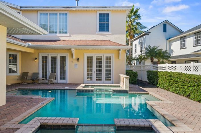 Image No.35-4 Bed Property for sale