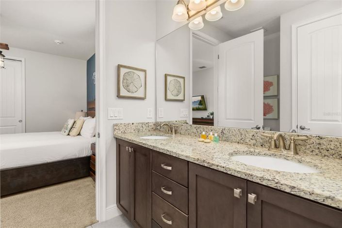 Image No.47-8 Bed Property for sale