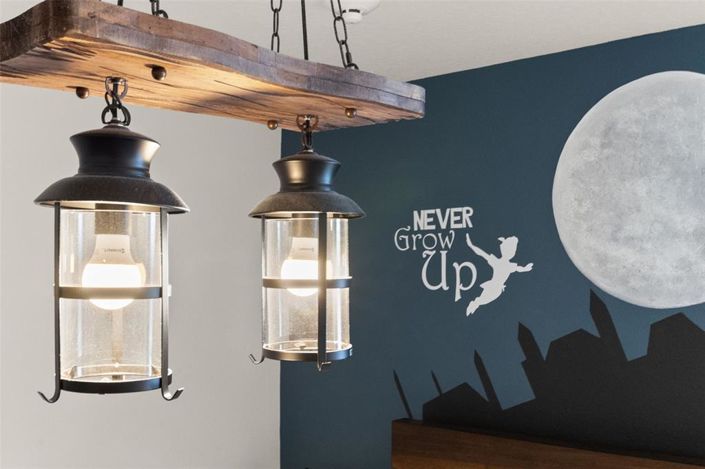 Image No.48-8 Bed Property for sale