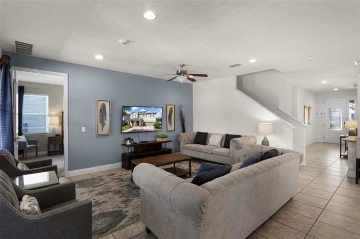 Image No.13-8 Bed Property for sale