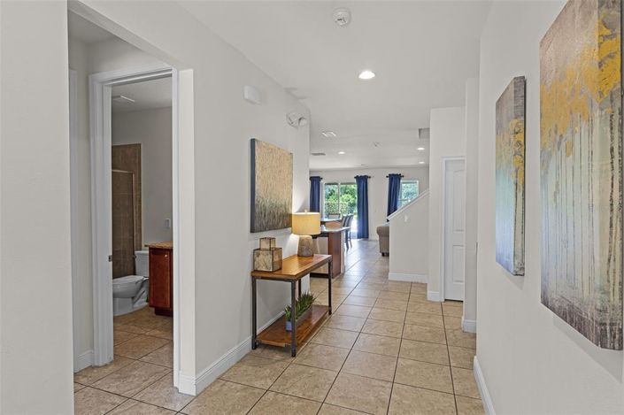 Image No.6-8 Bed Property for sale