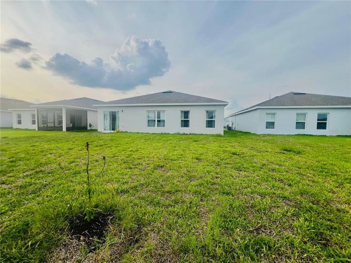 Image No.3-Propriété de 4 chambres à vendre à Haines City