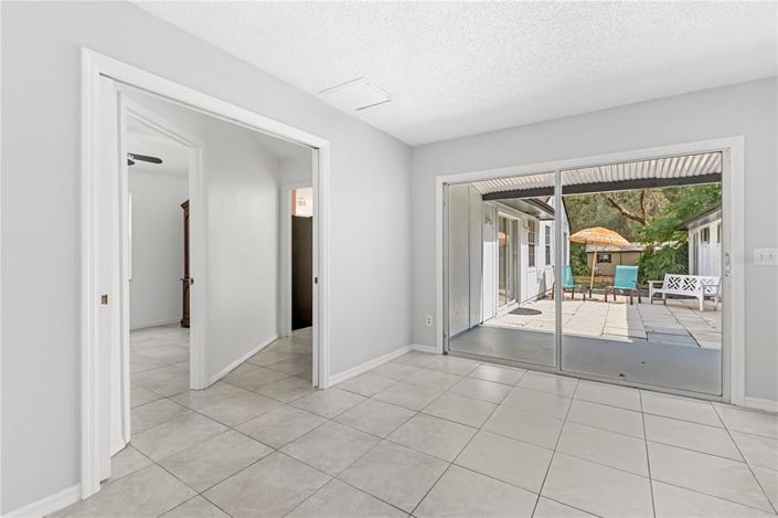 Image No.8-Propriété de 3 chambres à vendre à Kissimmee