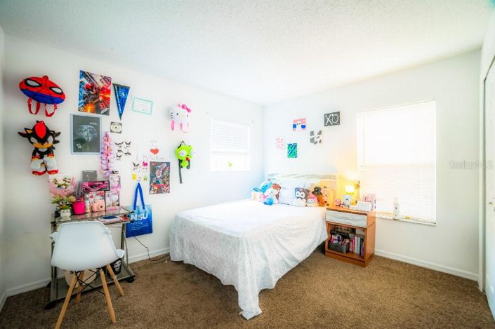 Image No.32-4 Bed Property for sale