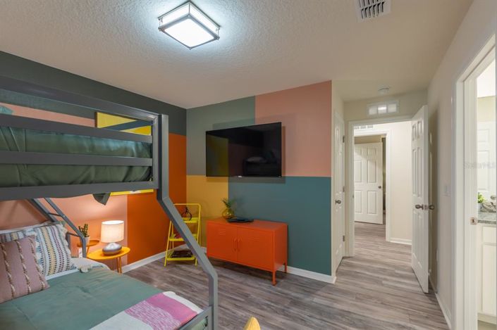 Image No.26-6 Bed Property for sale