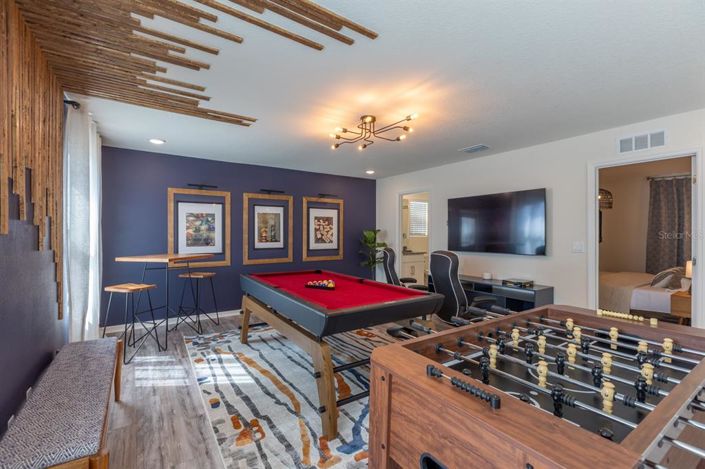 Image No.6-6 Bed Property for sale