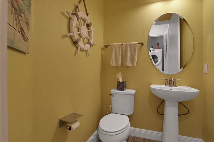 Image No.21-2 Bed Property for sale