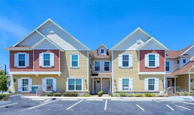 Maison de ville de 4 chambres à vendre à Kissimmee