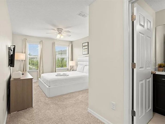 Image No.29-5 Bed Townhouse for sale