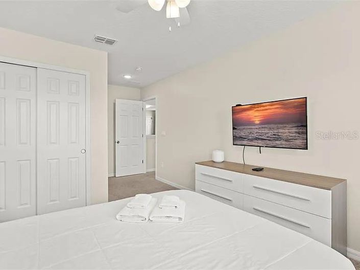 Image No.31-5 Bed Townhouse for sale