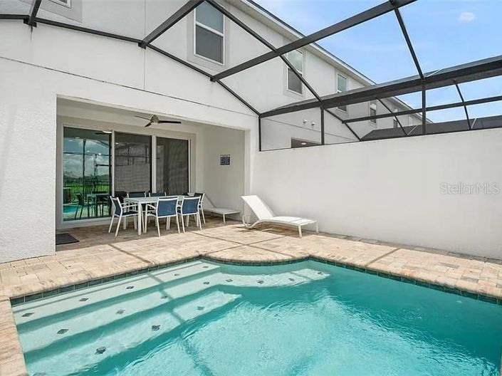 Image No.35-5 Bed Townhouse for sale