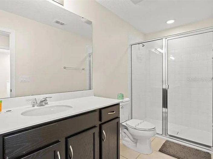 Image No.37-5 Bed Townhouse for sale