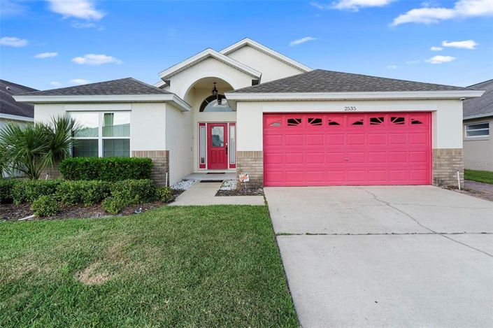 Image No.1-Propriété de 4 chambres à vendre à Kissimmee
