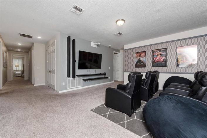 Image No.22-7 Bed Property for sale