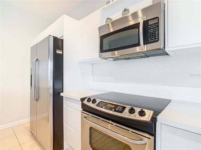 Image No.33-5 Bed Property for sale