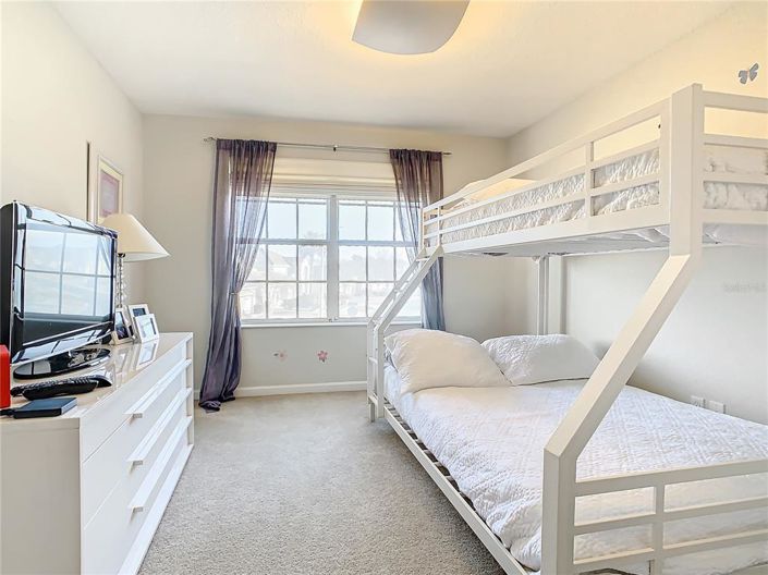 Image No.40-5 Bed Property for sale