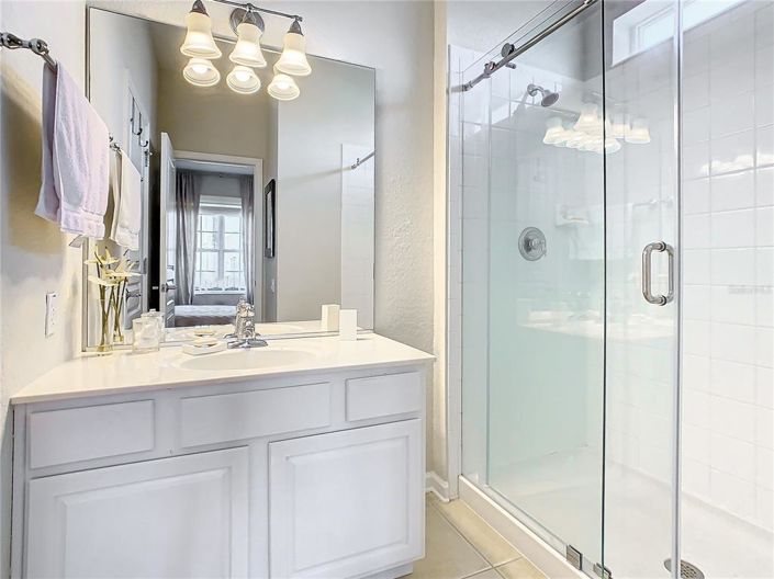 Image No.49-5 Bed Property for sale