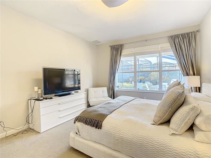 Image No.58-5 Bed Property for sale