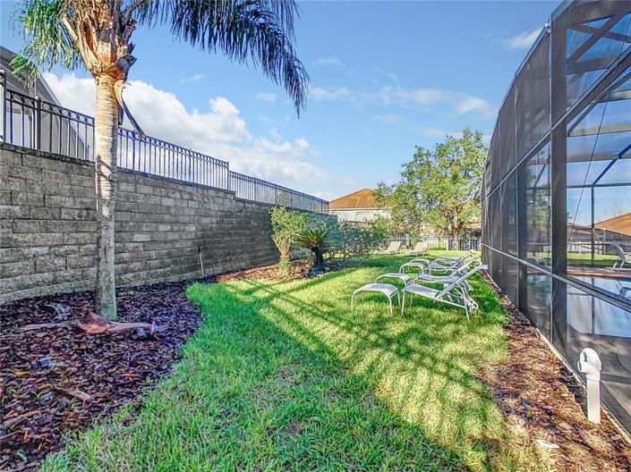 Image No.74-5 Bed Property for sale