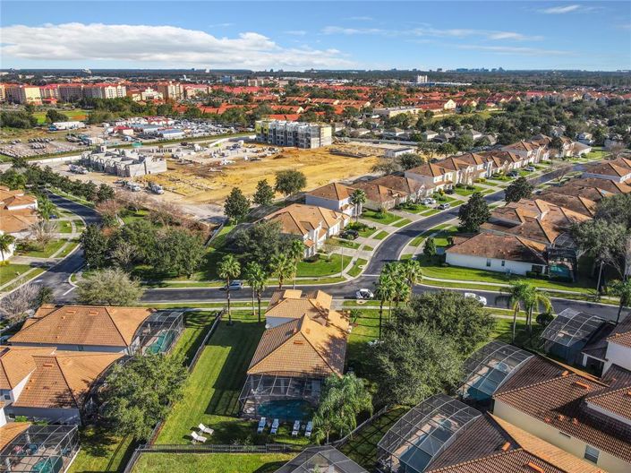 Image No.82-5 Bed Property for sale