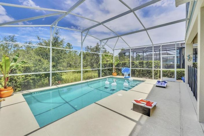 Image No.7-5 Bed Property for sale