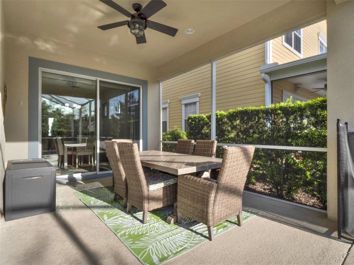 Image No.8-5 Bed Property for sale