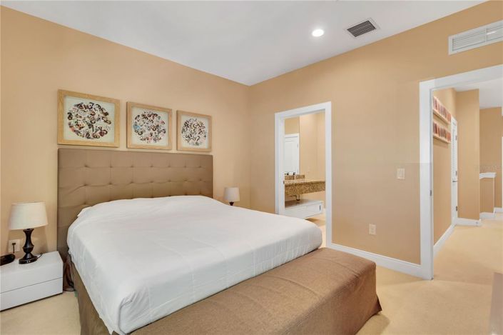 Image No.14-4 Bed Property for sale