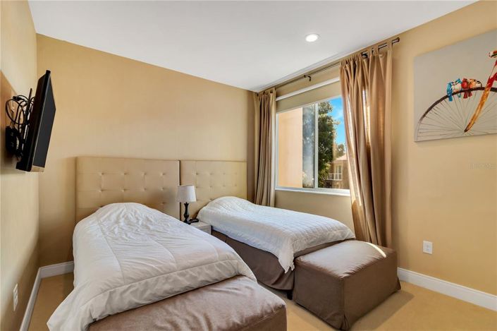 Image No.16-4 Bed Property for sale